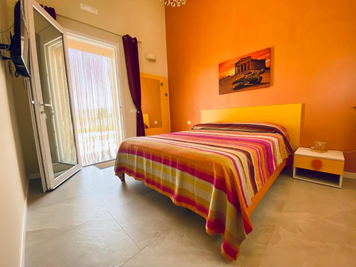 B&B L'Eden Di Capo Bianco Montallegro Extérieur photo